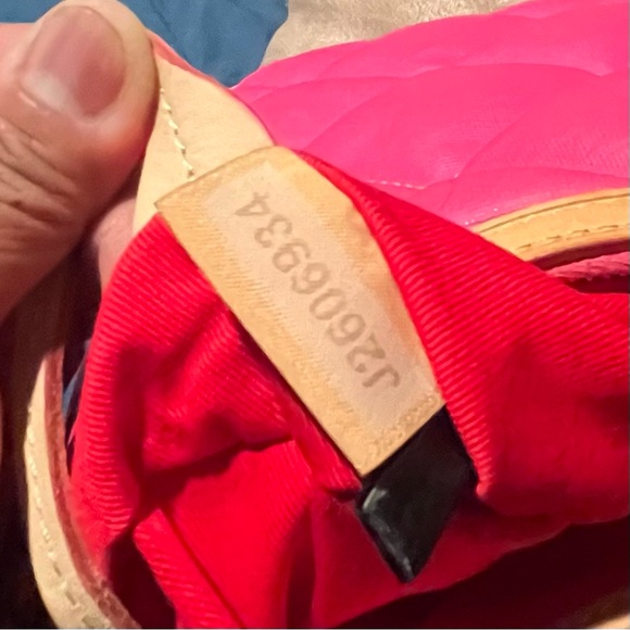 Dooney and Burke - Picture 9 of 9